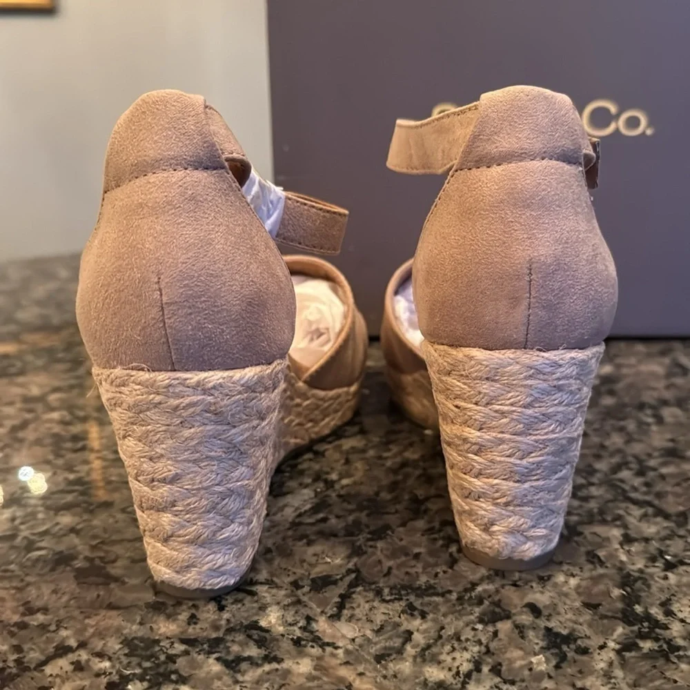 Style & Co seleeney light taupe espadrilles wedge open toe sandals NIB 9